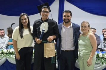 Foto - Formatura 9ª Ano | Escola Municipal Antonio Ferreira