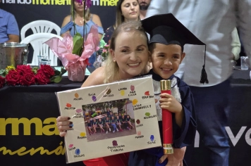 Foto - Formatura Pré-Escola Luzia Sanches Diniz