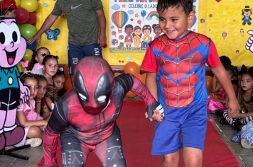 Foto - Fantasia, dança e muita diversão na Semana das Crianças (Pré-Escola Luzia Sanches Diniz)