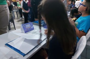 Foto - Noite de Autógrafos na Pré-Escola Luzia Sanches Diniz celebra educação, cultura e criatividade