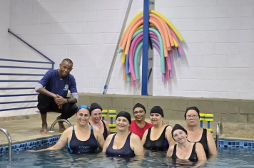 Foto relacionada - Hidroginástica fortalece o cuidado com a saúde e leva mais qualidade de vida para Albertina