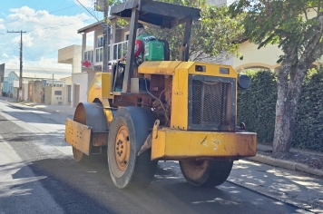 Foto relacionada - Rua Luiz Ferrari ganha novo asfalto e reforça mobilidade e turismo em Albertina