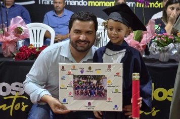 Foto - Formatura Pré-Escola Luzia Sanches Diniz