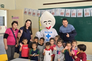 Foto - Saúde e Educação juntas pela vacinação em dia