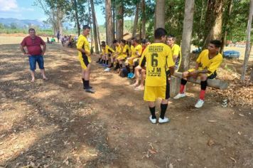 Foto - Cruzeirinho Empata com Folha Seca e Atletas Recebem Certificados de Participação