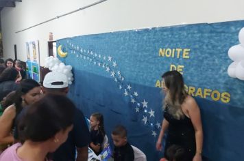 Foto - Noite de Autógrafos na Pré-Escola Luzia Sanches Diniz celebra educação, cultura e criatividade