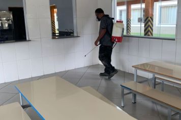 Foto - Educação 2025: Escolas Renovadas, Dedetizadas e Prontas para o Futuro!