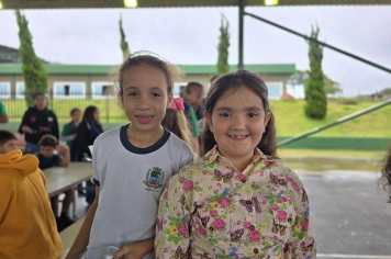 Foto - Churrasco na Escola Municipal Antonio Ferreira