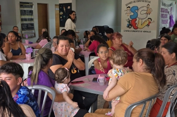 Foto - Dia da Mulher no CRAS Homenagem e Convivência