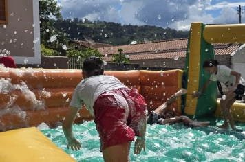 Foto - Natal na Praça – Albertina de Luz 2025