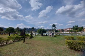 Foto - Dia das Crianças no Lago Municipal de Albertina: Um Dia de Diversão e Alegria