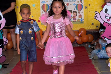 Foto - Fantasia, dança e muita diversão na Semana das Crianças (Pré-Escola Luzia Sanches Diniz)