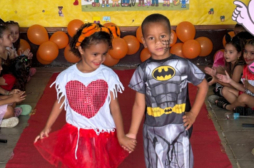 Foto - Fantasia, dança e muita diversão na Semana das Crianças (Pré-Escola Luzia Sanches Diniz)