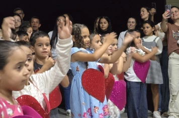 Foto - Dia das mães na Escola Antonio Ferreira