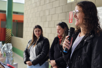 Foto - Professores da rede municipal de Albertina recebem Chromebooks para uso pedagógico