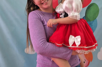 Foto - Uma semana inesquecível de cores, fantasia e sorrisos na Creche Municipal Tereza Rossi