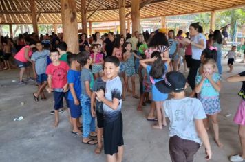 Foto - Dia das Crianças no Lago Municipal de Albertina: Um Dia de Diversão e Alegria