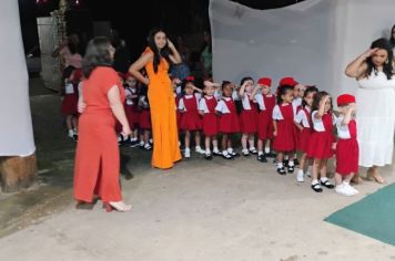 Foto - Formatura dos Pequenos da Creche Municipal Tereza Rossi