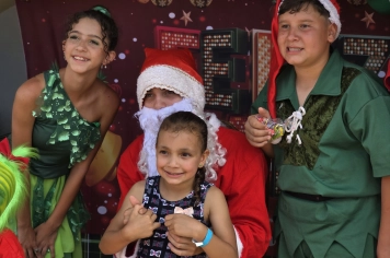 Foto - Natal na Praça – Albertina de Luz 2025