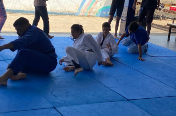 Foto - Visita da Ação Social de Albertina a Cabo Verde em busca de novas práticas e melhorias