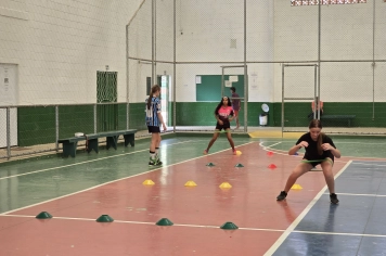 Foto - Treino de Futsal Feminino