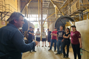 Foto - Visita técnica aproxima jovens da excelência na cafeicultura no Facanali Cafés