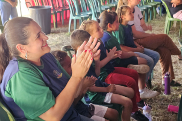 Foto - Crianças da Pré-Escola vivem dia mágico no circo em Jacutinga