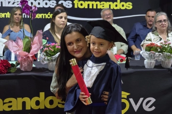 Foto - Formatura Pré-Escola Luzia Sanches Diniz