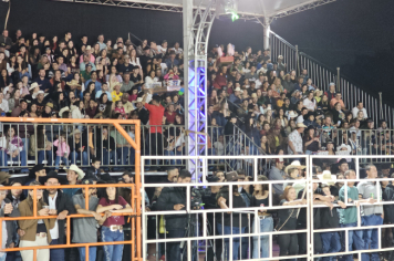 Foto - Encerramento eletrizante marca o último dia do 29º Rodeio de Albertina