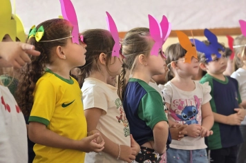 Foto - Entrega de Ovos de Páscoa Escolas Municipais