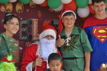 Foto - Natal na Praça – Albertina de Luz 2025