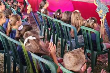 Foto - Crianças da Pré-Escola vivem dia mágico no circo em Jacutinga