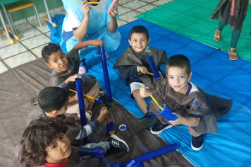 Foto - Atividade lúdica estimula aprendizado e imaginação das crianças do Maternal