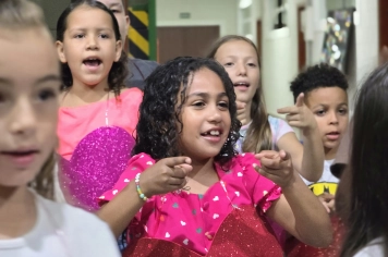 Foto - Dia das mães na Escola Antonio Ferreira