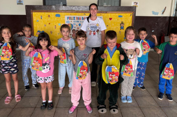 Foto - Encerramento da Semana das Crianças foi puro encanto e diversão na Pré-Escola Luzia Sanches Diniz