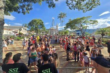 Foto - Natal na Praça – Albertina de Luz 2025