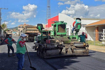 Foto - Rua Luiz Ferrari renovada