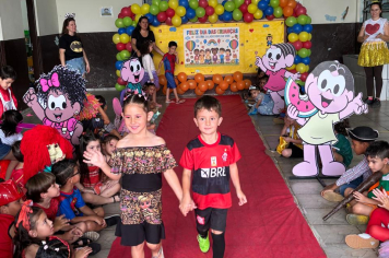 Foto - Fantasia, dança e muita diversão na Semana das Crianças (Pré-Escola Luzia Sanches Diniz)