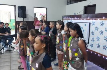 Foto - Noite de Autógrafos na Pré-Escola Luzia Sanches Diniz celebra educação, cultura e criatividade