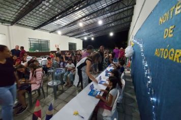 Foto - Noite de Autógrafos na Pré-Escola Luzia Sanches Diniz celebra educação, cultura e criatividade