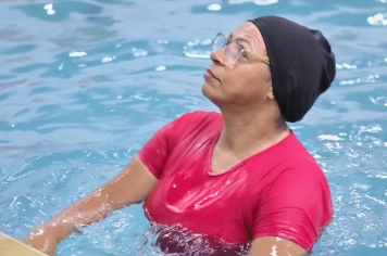 Foto relacionada - Hidroginástica fortalece o cuidado com a saúde e leva mais qualidade de vida para Albertina