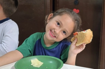 Foto - Lanche Especial de Fim de Ano | Pré-Escola Luzia Sanches Diniz