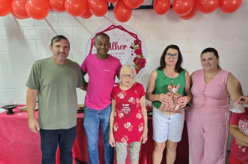 Foto - Celebrando o Dia da Mulher em Albertina