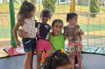 Foto - Diversão e Brinquedos Infláveis na Semana das Crianças!