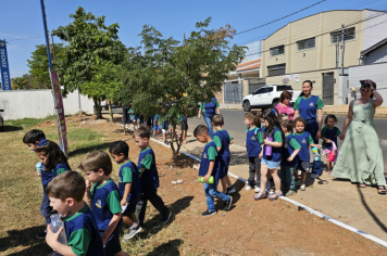 Foto - Crianças da Pré-Escola vivem dia mágico no circo em Jacutinga