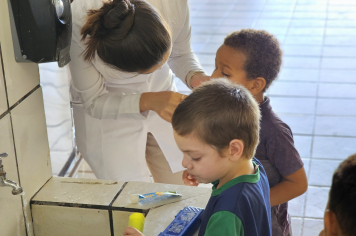 Foto - Dentistas nas Escolas Municipais