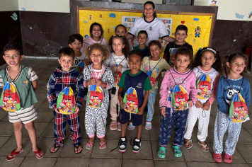 Foto - Encerramento da Semana das Crianças foi puro encanto e diversão na Pré-Escola Luzia Sanches Diniz