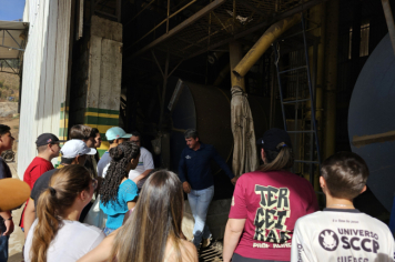 Foto - Visita técnica aproxima jovens da excelência na cafeicultura no Facanali Cafés