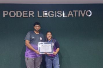 Foto - Time de Futsal Feminino de Albertina Recebe Honraria na Câmara Municipal