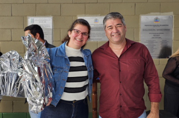 Foto - Professores da rede municipal de Albertina recebem Chromebooks para uso pedagógico